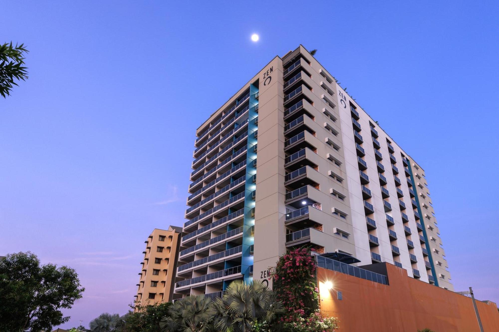 Ramada Suites By Wyndham Zen Quarter Даруин Екстериор снимка