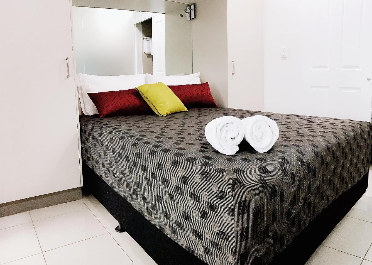 Ramada Suites By Wyndham Zen Quarter Даруин Екстериор снимка